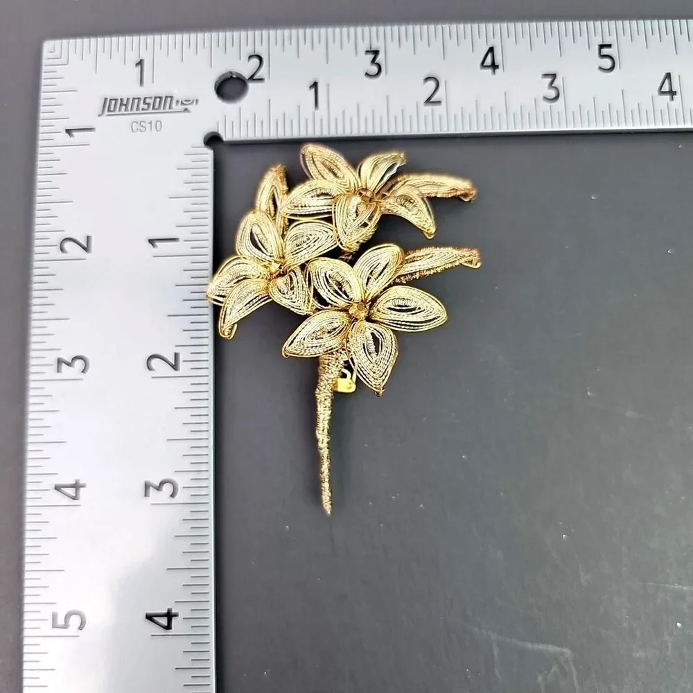 Vintage Wire Work Filigree Floral Brooches Two Different Styles Silver Gold Tone